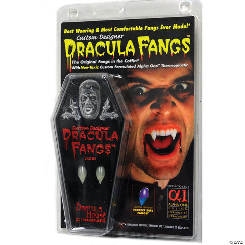Dracula Fangs - Clam Shell