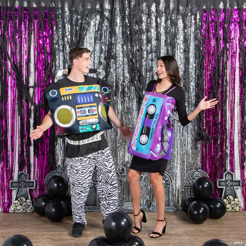 MIX TAPE DRESS BOOM BOX COUPLE