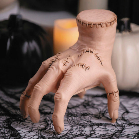 7" Animated Crawling Severed Hand Halloween Decoration